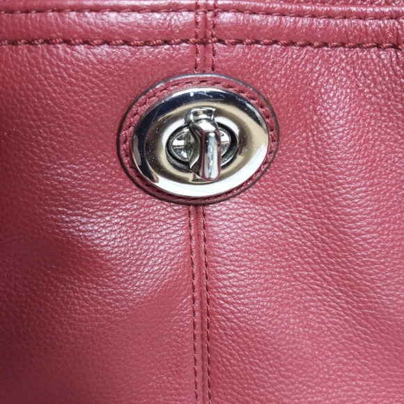Coach F23268 Park Leather Turn Lock Satchel Tote Shoulder Bag RED WINE - Picture 3 of 6